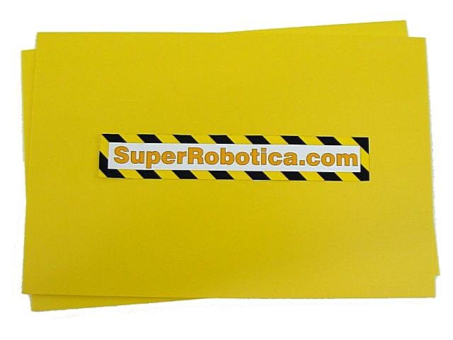 KIT 2 PANELES PVC 5 MM 30 X 40 CM AMARILLO. Clic para ampliar